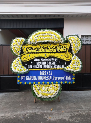 Papan Bunga Duka di Jati Padang